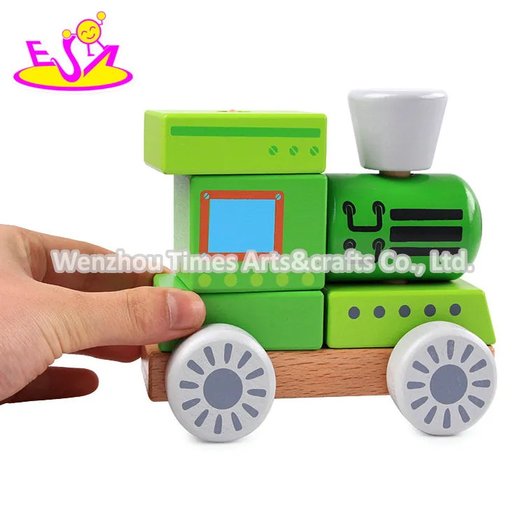 O brinquedo infantil de madeira para veículos de engenharia W04A531